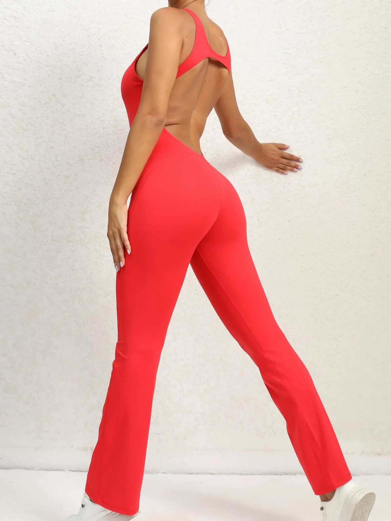 ZASUWA Female Backless Flare Jumpsuit